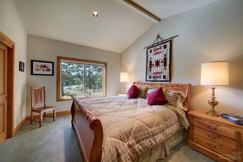 55120 Forest Ln, Bend, OR 97707 photo 9