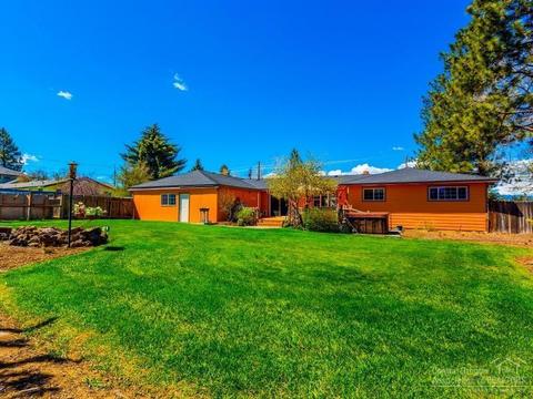 61408 SW Blakely, Bend, OR 97702 photo 2