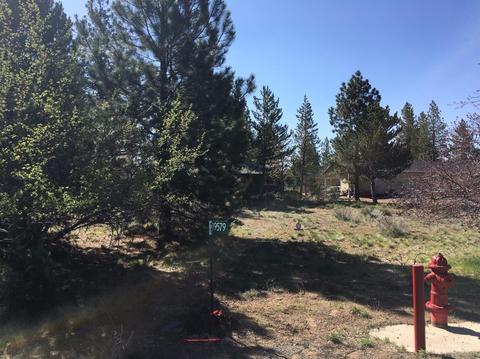19579 Apache Rd, Bend, OR 97702 photo 3