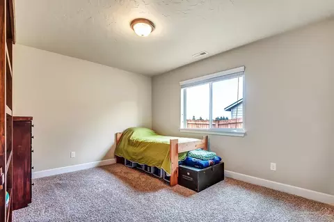 63344 NE Kalamata Loop, Bend, OR 97701 photo 16