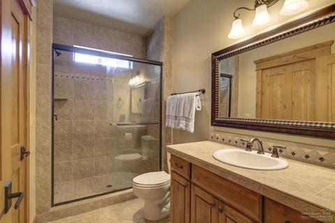 60733 Golf Village Loop, Bend, OR 97702 photo 24