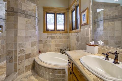 60733 Golf Village Loop, Bend, OR 97702 photo 20