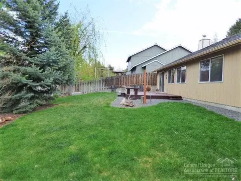 19996 Powers Rd, Bend, OR 97702 photo 23