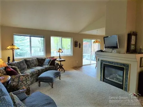 19996 Powers Rd, Bend, OR 97702 photo 7