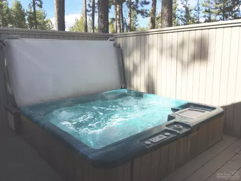 57749 Wallowa Loop, Sunriver, OR 97707 photo 23
