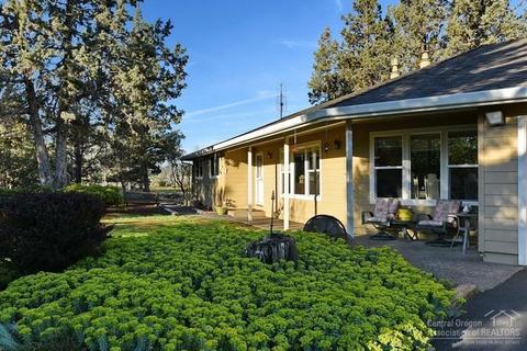 22125 Erickson Rd, Bend, OR 97702 photo 2