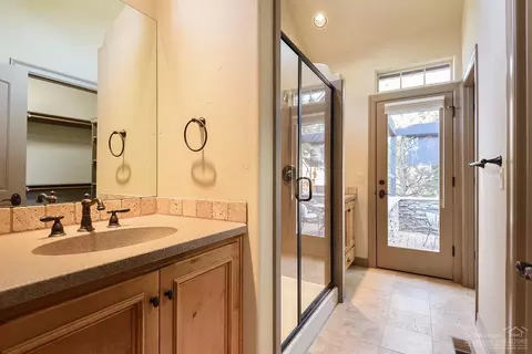 61218 Ridgewater Loop, Bend, OR 97702 photo 17