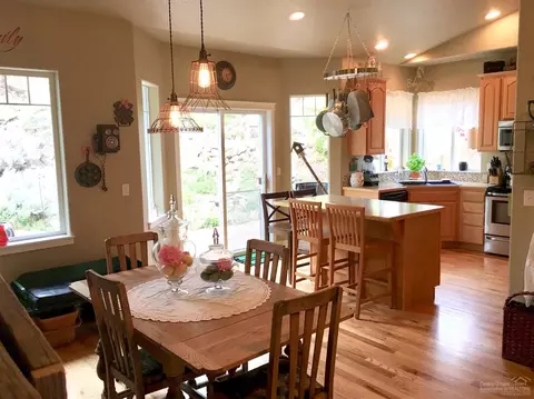 20846 Cassin Dr, Bend, OR 97701 photo 15