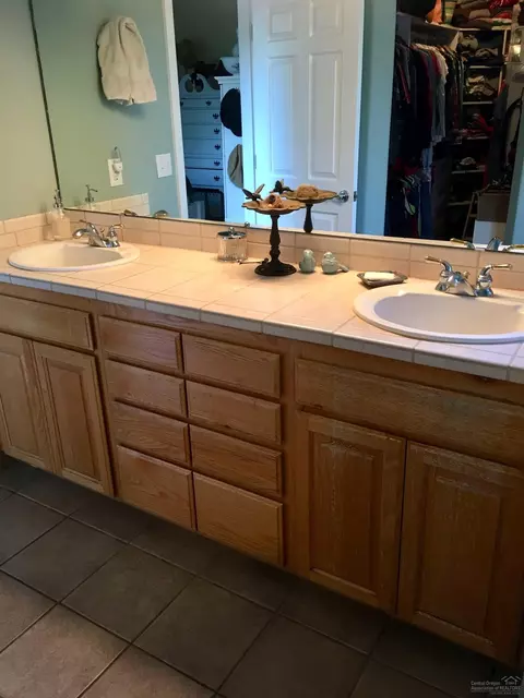 20846 Cassin Dr, Bend, OR 97701 photo 6