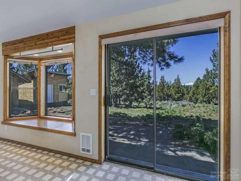 60039 Stirling Dr, Bend, OR 97702 photo 7