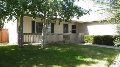 3339 NE Hoona Dr, Bend, OR 97701 photo 3