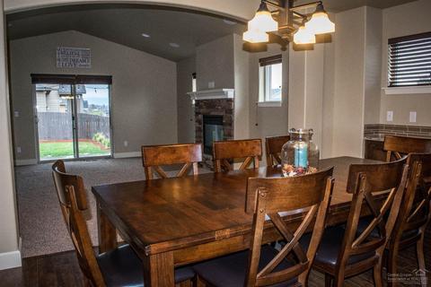 62535 Eagle Rd, Bend, OR 97701 photo 6
