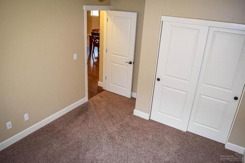62535 Eagle Rd, Bend, OR 97701 photo 11