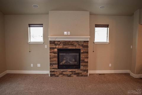 62535 Eagle Rd, Bend, OR 97701 photo 10