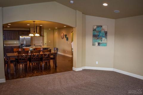 62535 Eagle Rd, Bend, OR 97701 photo 9