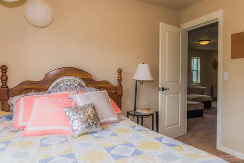 20240 Badger Rd, Bend, OR 97702 photo 19