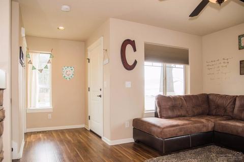 20240 Badger Rd, Bend, OR 97702 photo 9