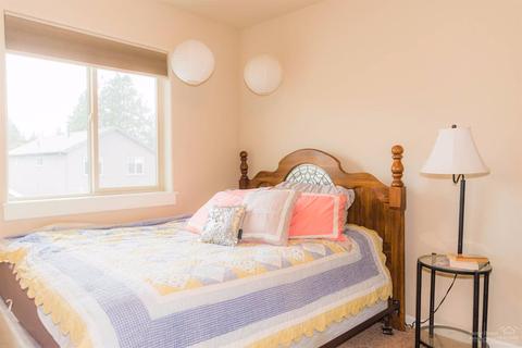 20240 Badger Rd, Bend, OR 97702 photo 18