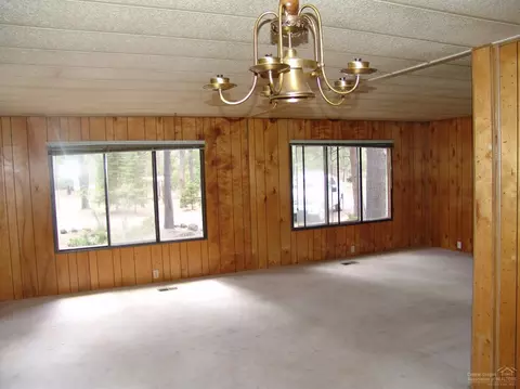 51849 Pine Loop Dr, La Pine, OR 97739 photo 13