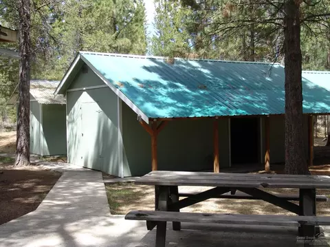 51849 Pine Loop Dr, La Pine, OR 97739 photo 3