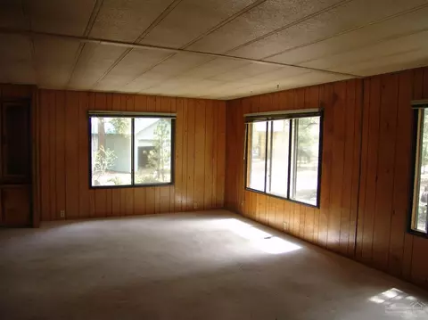 51849 Pine Loop Dr, La Pine, OR 97739 photo 10