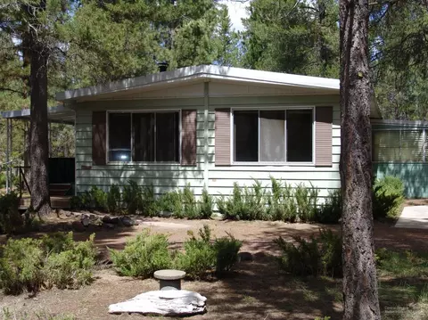 51849 Pine Loop Dr, La Pine, OR 97739 photo 1