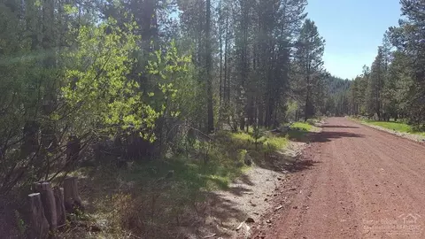 16911 Glendale Rd, Bend, OR 97707 photo 6