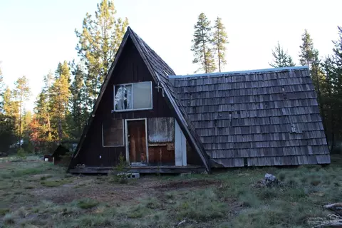 52470 Pine Dr, La Pine, OR 97739 photo 1