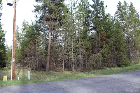 52470 Pine Dr, La Pine, OR 97739 photo 8