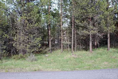 52470 Pine Dr, La Pine, OR 97739 photo 7