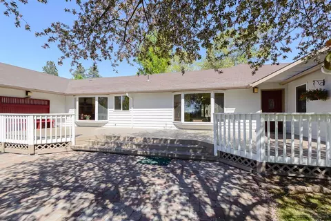63050 NE Dickey Rd, Bend, OR 97701 photo 5
