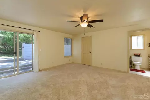 63050 NE Dickey Rd, Bend, OR 97701 photo 20
