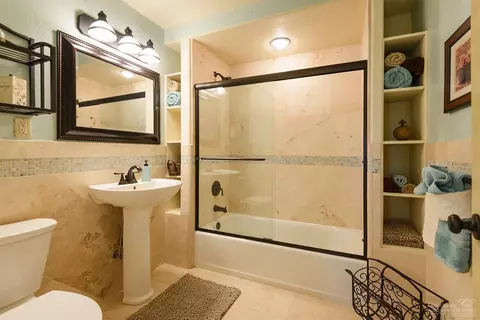 63050 NE Dickey Rd, Bend, OR 97701 photo 11