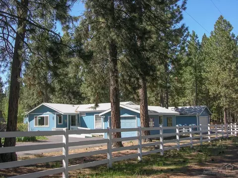 19119 Obsidian Rd, Bend, OR 97702 photo 21