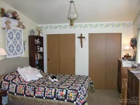19119 Obsidian Rd, Bend, OR 97702 photo 6