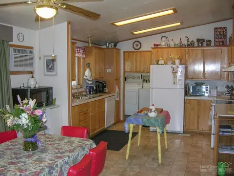 19119 Obsidian Rd, Bend, OR 97702 photo 4