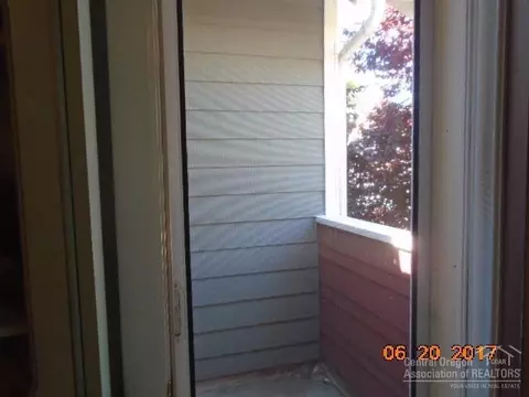 1844 NE Maker Way, Bend, OR 97701 photo 15