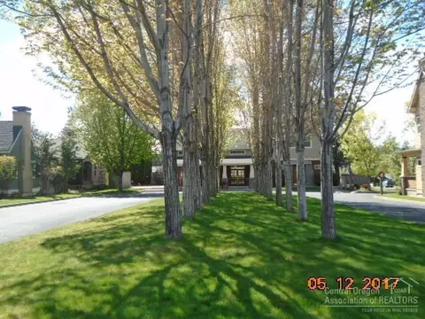 1844 NE Maker Way, Bend, OR 97701 photo 4