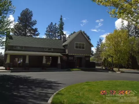 1844 NE Maker Way, Bend, OR 97701 photo 2