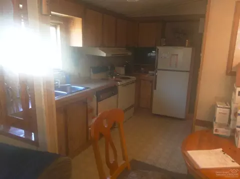 1664 Hackett Dr, La Pine, OR 97739 photo 8