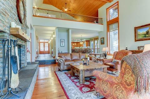 17054 Cooper Dr, Bend, OR 97707 photo 3