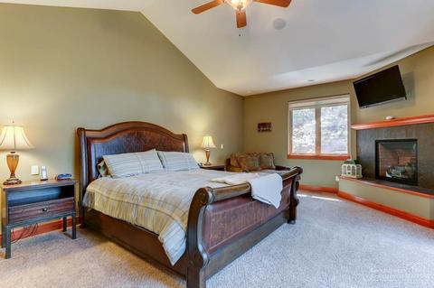 17054 Cooper Dr, Bend, OR 97707 photo 9