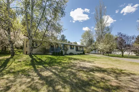 60885 Raintree Dr, Bend, OR 97702 photo 3