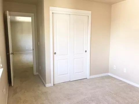21310 Megan Ct, Bend, OR 97701 photo 12