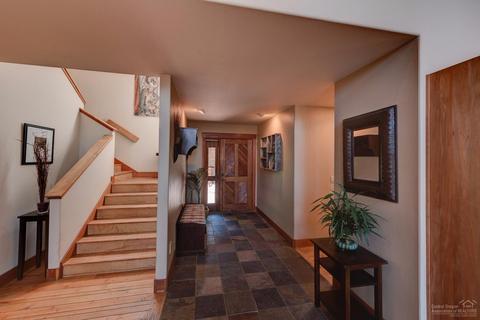 19560 E Campbell Rd, Bend, OR 97702 photo 7