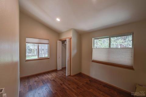 19560 E Campbell Rd, Bend, OR 97702 photo 23