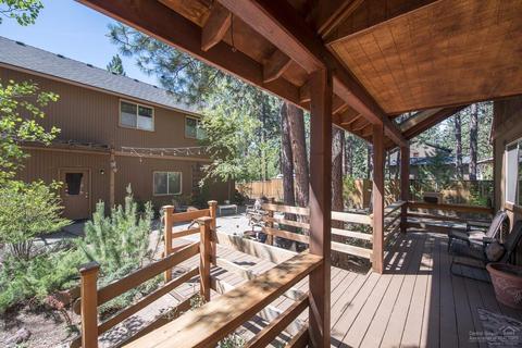 19560 E Campbell Rd, Bend, OR 97702 photo 4