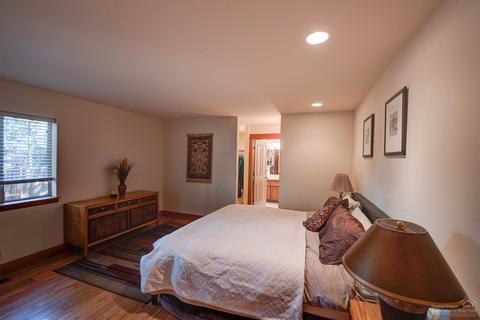 19560 E Campbell Rd, Bend, OR 97702 photo 10