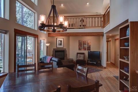 19560 E Campbell Rd, Bend, OR 97702 photo 5