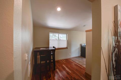 19560 E Campbell Rd, Bend, OR 97702 photo 22